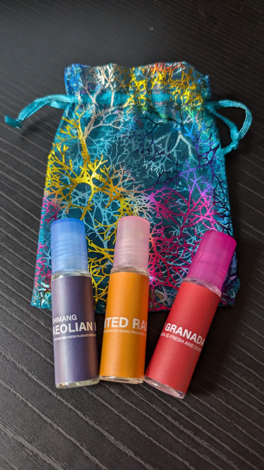 Miniatura 2 de Feromonas en Roll on mujer kit 3x1 CAJA